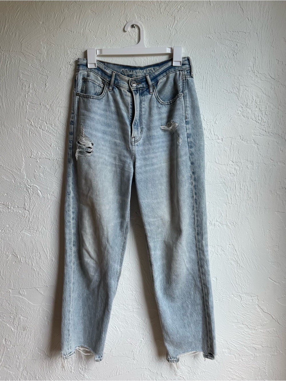 American Eagle Outfitters Light Wash Straight Leg Jeans